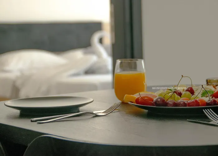 Mad Apartman Protarász